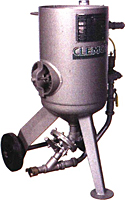 2.0 Cubic Foot Capacity Blast Pot System